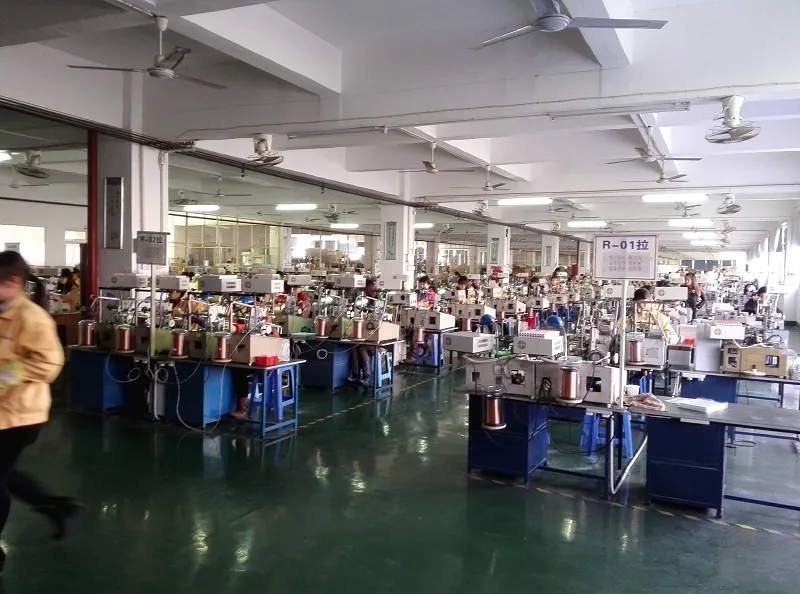 Inductor de potencia de bobina de estrangulamiento de modo común con base