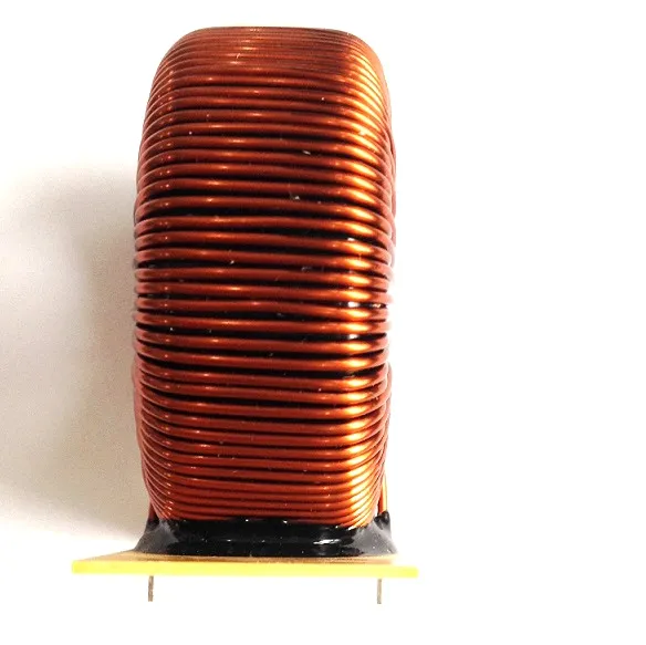 Inductor de potencia de modo común con base o estuche